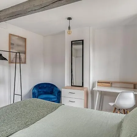 Le Minier ~ Atypique ~ Duplex ~ Arrivee Autonome Casa de Férias Valenciennes